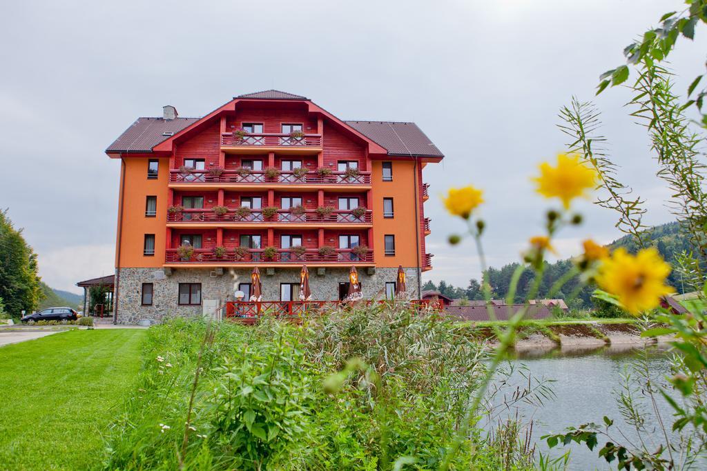 Hotel Impozant Valca Exterior photo